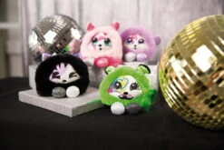 Nici 47906 Pixidoos Pets 2-in-1 Wendeplüsch Affe Nanbi 12cm Blau-lila Plüsch -Spielzeug Angebote 47907 10 47906 47909 47908 Milieu 2048x1365