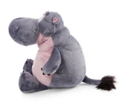 Nici 47972 Nilpferd DJ Nilbert 50cm Sitzend Plüsch Wild Friends GREEN -Spielzeug Angebote 47975 04 ZA Frei vorl 2048x1744